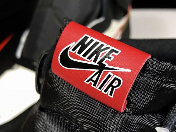 Air Jordan 1 Retro High OG ‘A Star Is Born’ – 555088 015