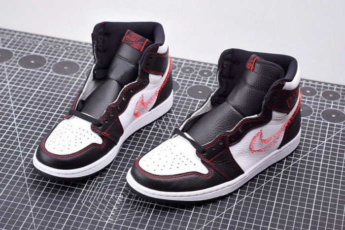 Air Jordan 1 High OG Defiant “Tour Yellow" CD6579-071